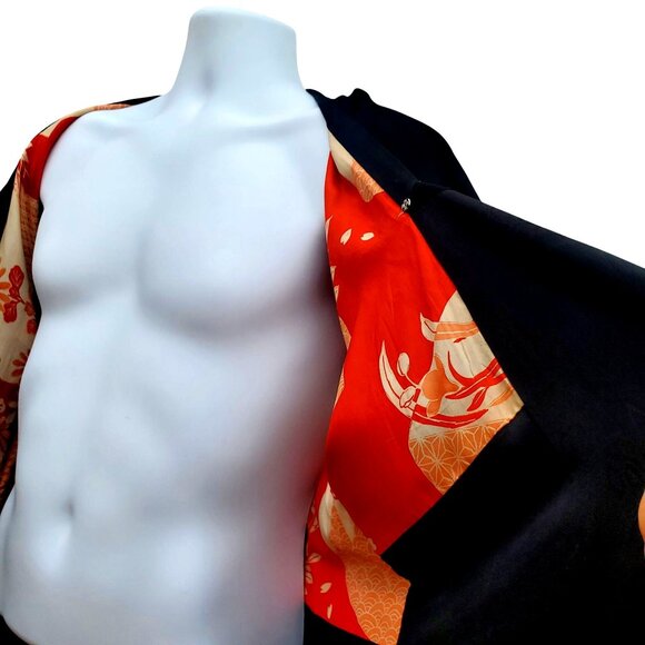 Vintage Japanese Black Silk Kimono Haori Hand Painted Metallic Leaves Red Lining - Picture 13 of 13